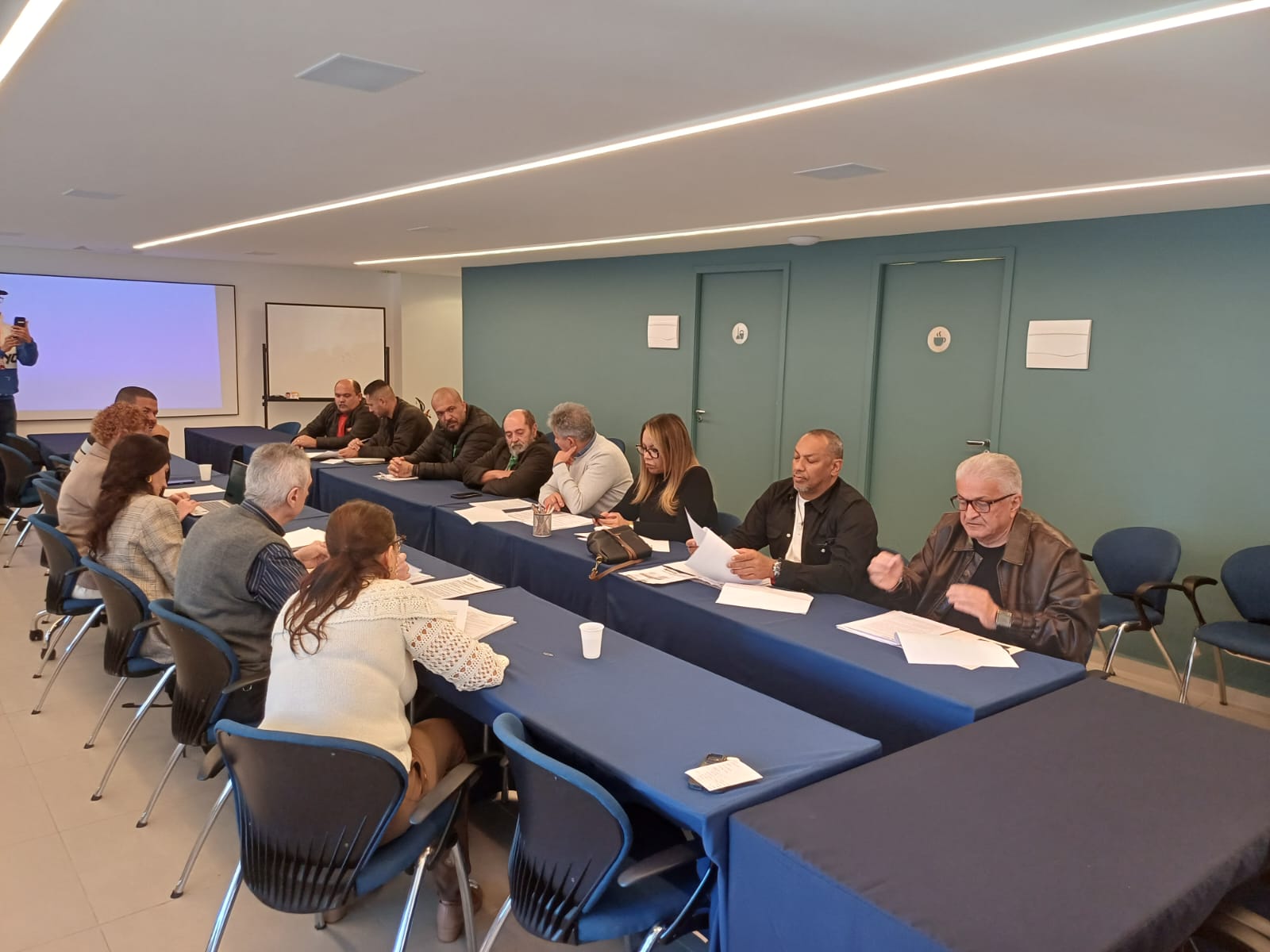 Sindmotorlix participa de rodada de negociação dos Grandes Geradores e reforça pauta de valorização da categoria